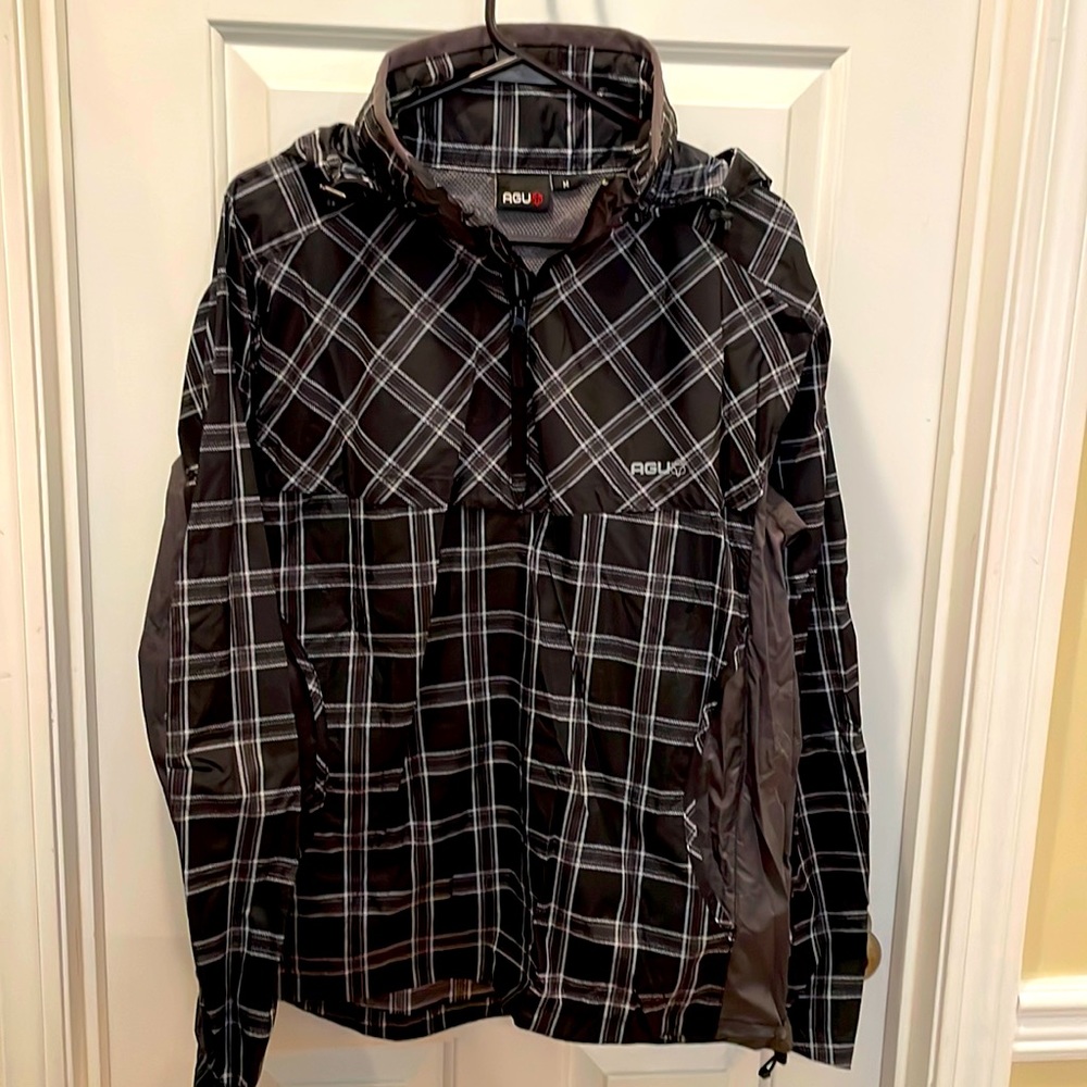 Pullover AGU Hooded Nylon Jacket